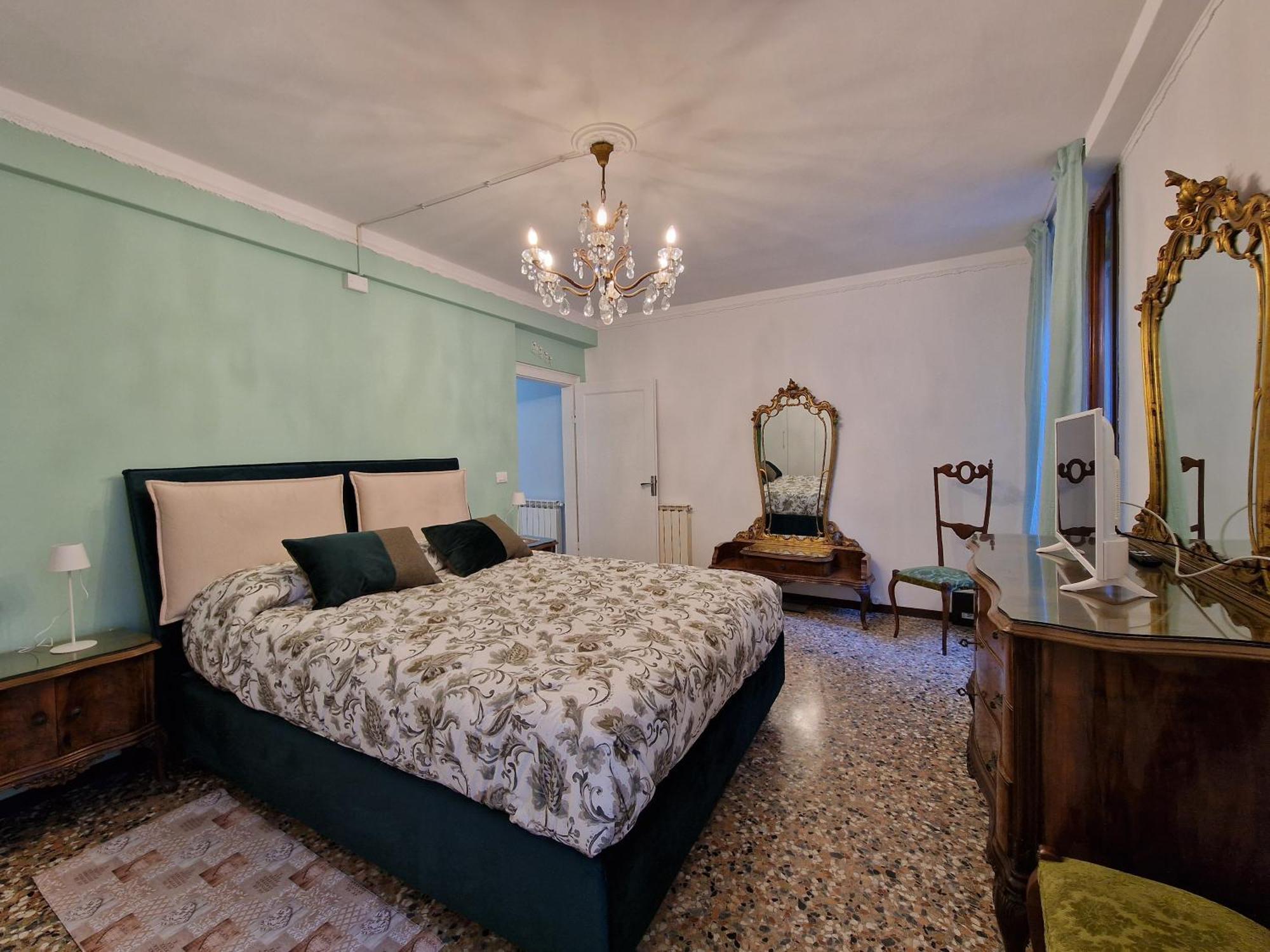 Veneziacentopercento La Forcola Apartment, Next To Rialto Bridge Eksteriør billede