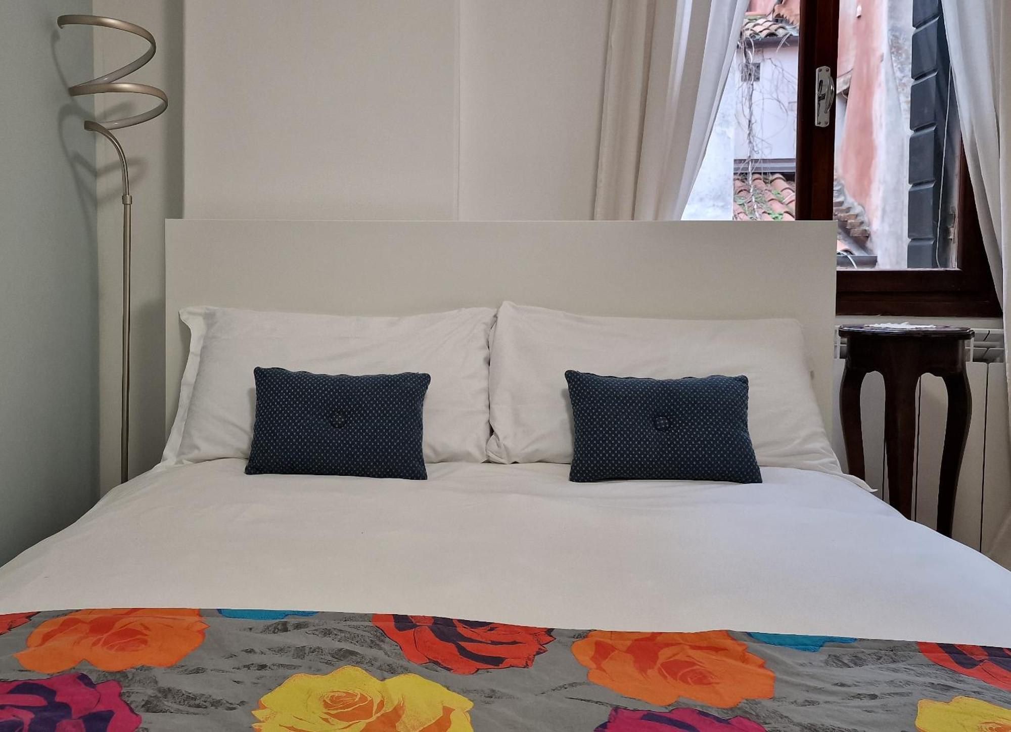 Veneziacentopercento La Forcola Apartment, Next To Rialto Bridge Eksteriør billede