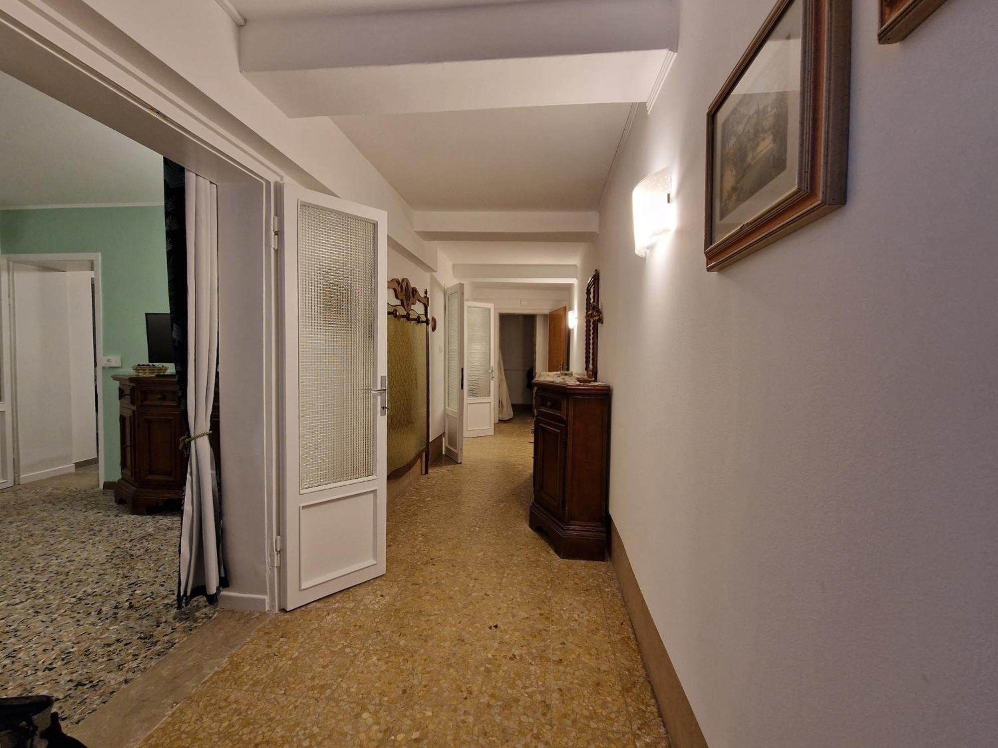 Veneziacentopercento La Forcola Apartment, Next To Rialto Bridge Eksteriør billede