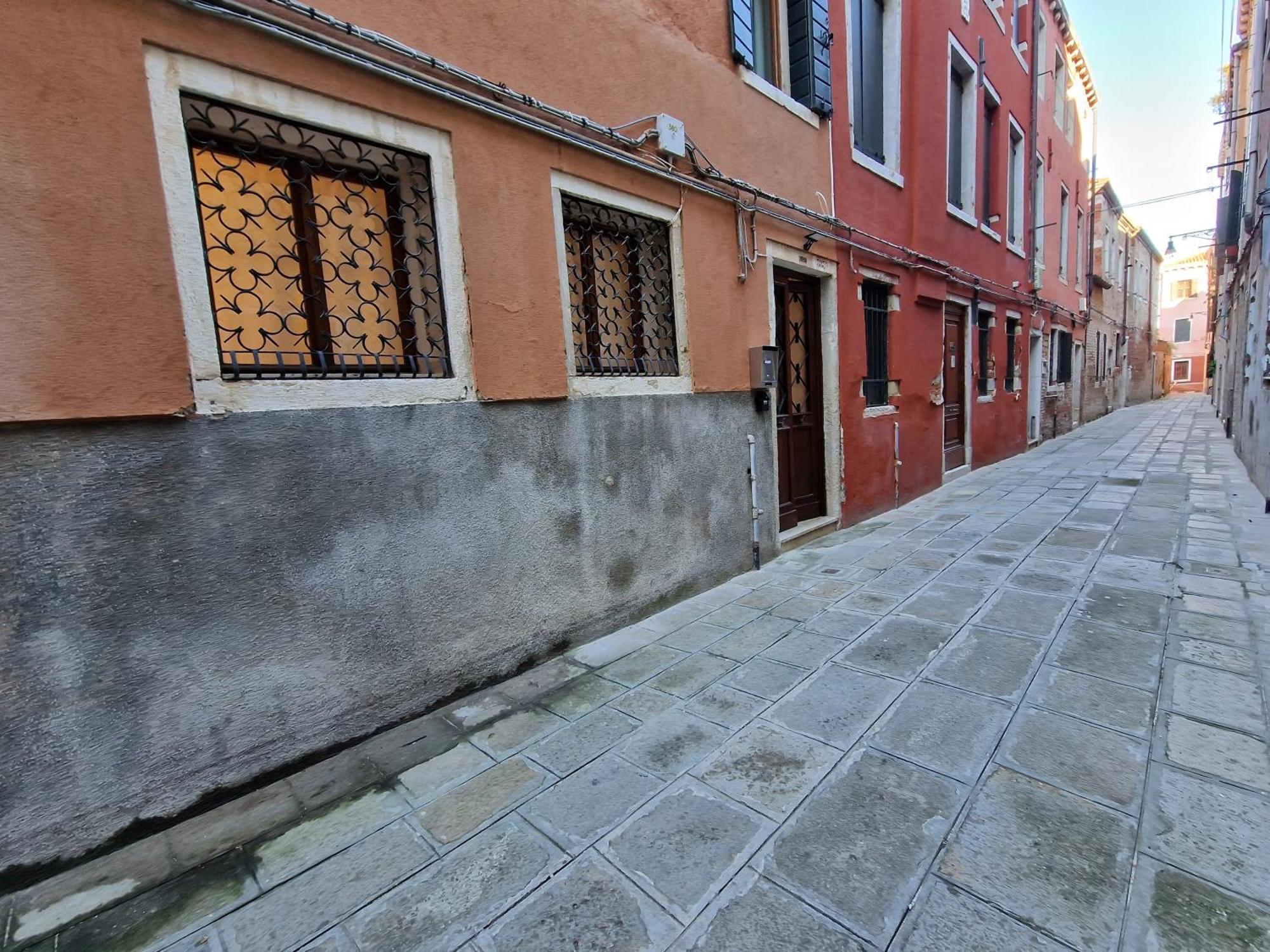 Veneziacentopercento La Forcola Apartment, Next To Rialto Bridge Eksteriør billede